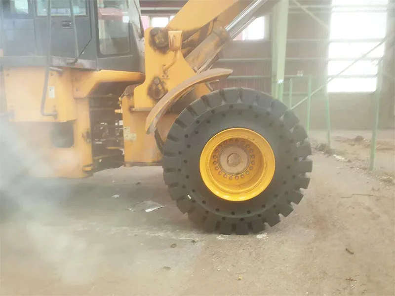 Ένα εργοστάσιο γυαλιού στη Βραζιλία χρησιμοποιεί 23,5-25 στερεά ελαστικά